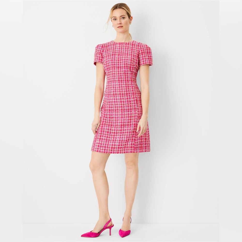 Elegant Pink Tweed Dress